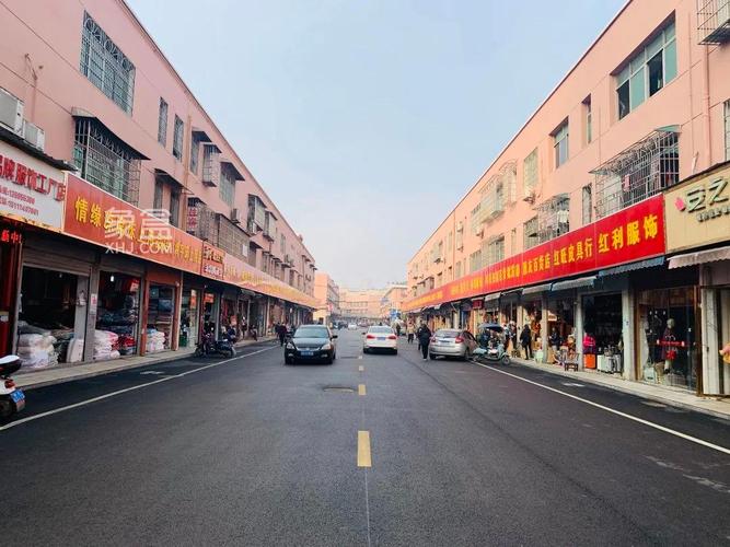 雷锋哨响处，市容焕新颜——西塘街社区“雷锋哨”引领城市管理新实践